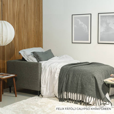 Köp din nya bäddsoffa hos Posh Living. Designad för att vara praktiskt, smidig och stilren. Det här är bäddsoffan för dig som uppskattar minimalistisk estetik och skönheten i enkla raka linjer.  Felix finns som fåtölj, 3- eller 4-sitsig soffa. Den ultimata bäddsoffan! 